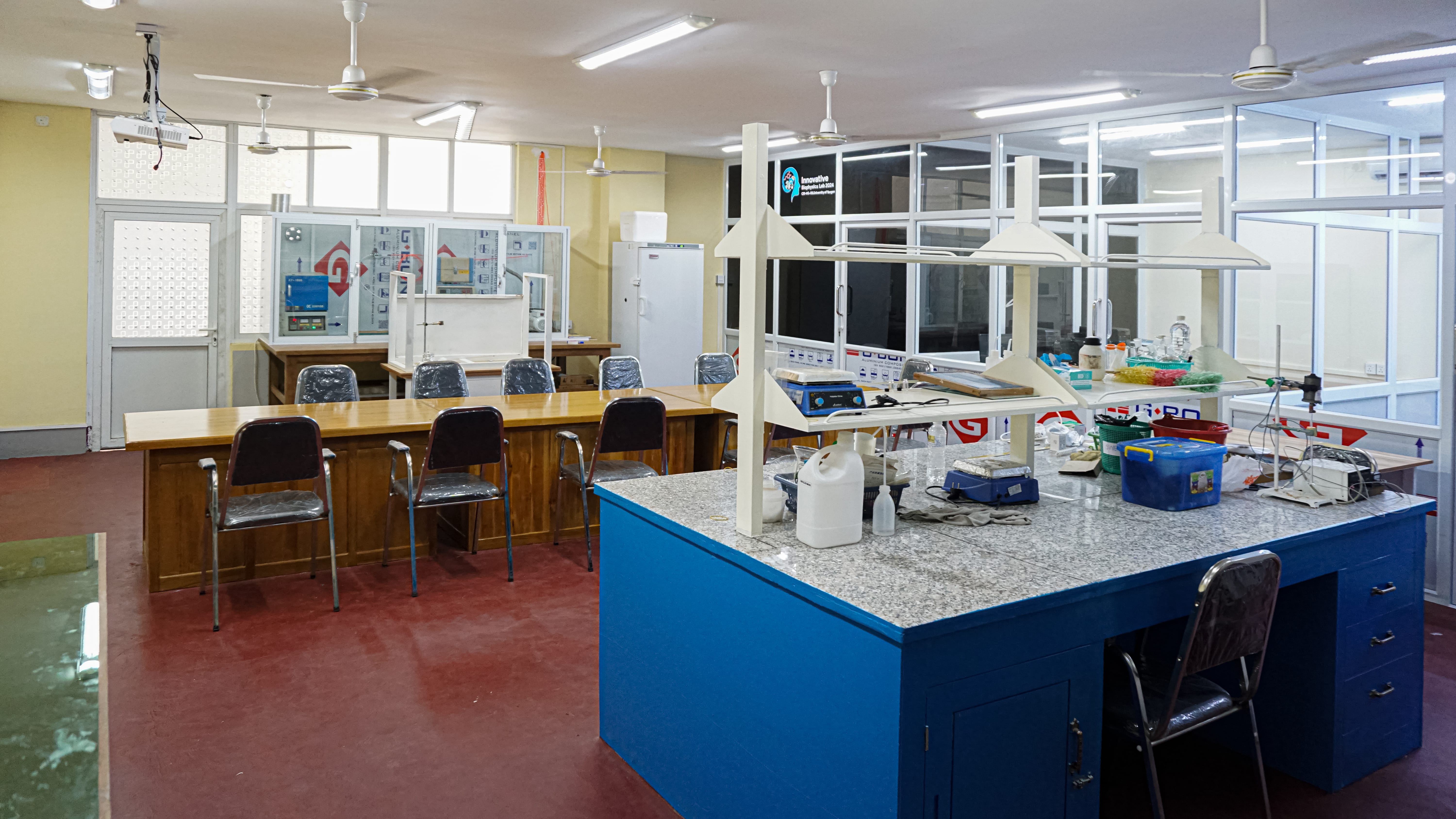 Labortary Photos of Innovative Lab